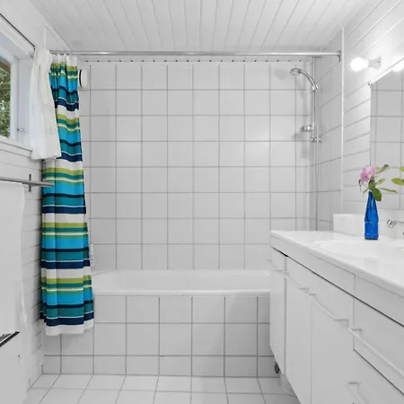 Cozy Near The And Nature Ferienhaus