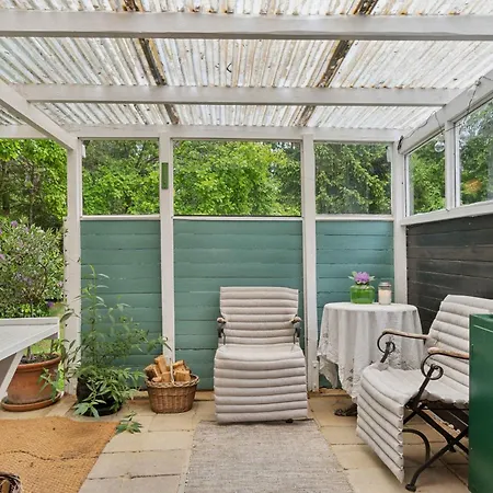 Cozy Near The And Nature Holiday home