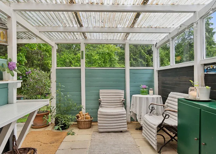 Cozy Near The And Nature Holiday home